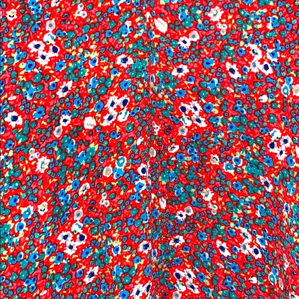 Red Floral Top - Picture 3 of 4